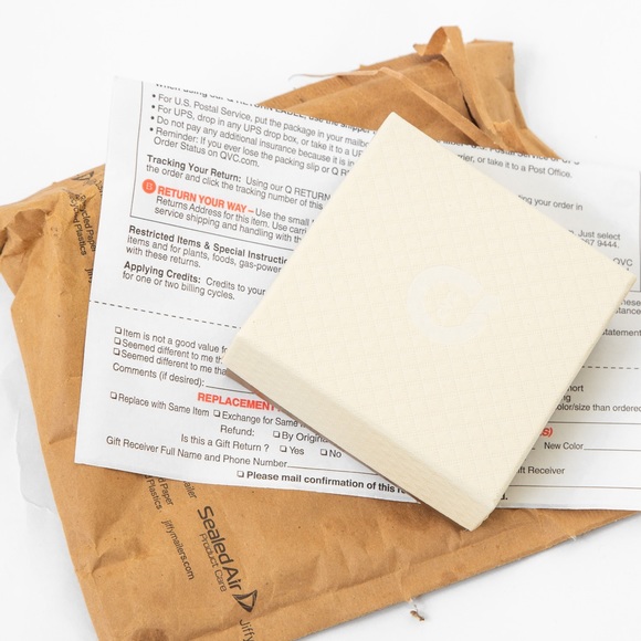 Set of 3 Labradorite beaded stretch bracelets black & cream by Ellei Madison L - Picture 14 of 14